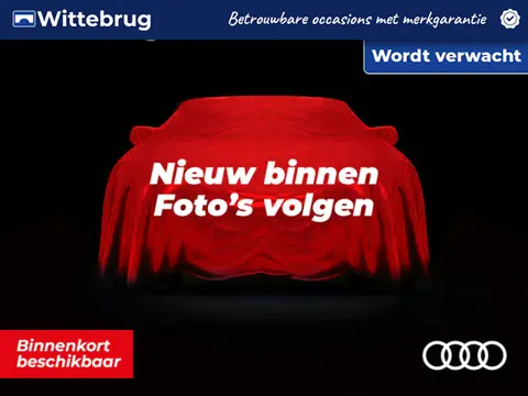 Audi Q2 35 TFSI 150pk S Edition S-Tronic Automaat / Panorama schuifk dak / Navigatie / Matrix LED / 