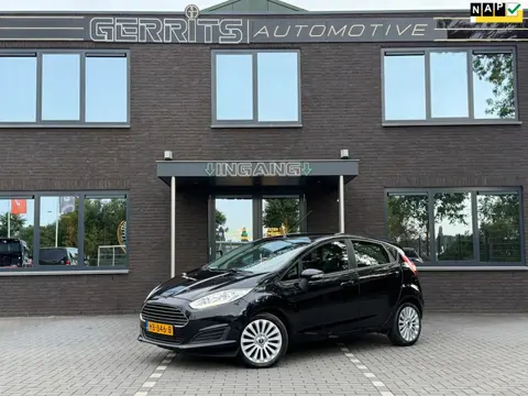 Ford Fiesta 1.0 Style | Airco | LED Dagrijverlichting | Start/Stop | Leder Stuurwiel | Elektrische R