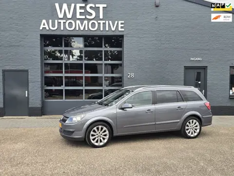 Opel Astra Wagon 1.8 Elegance NAVI APPLE CARPLAY ZEER MOOI NIEUWE D RIEM
