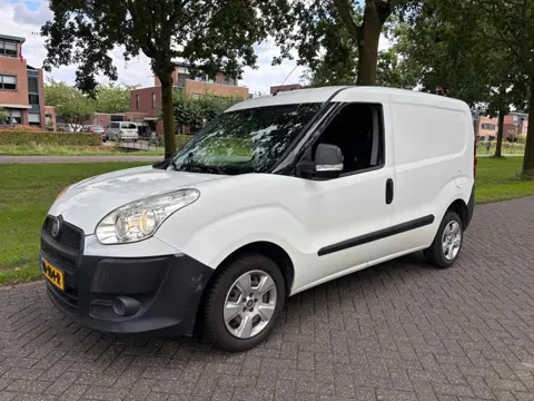 Fiat Doblò Cargo 1.3 MultiJet Actual ex btw (bj 2013)