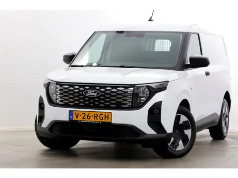 Ford E-Transit Courier Trend 44 kWh 136pk 100% Elektrisch Airco/Camera/Snellader 100kW NIEUW 11-2025