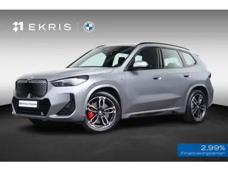 BMW iX1 eDrive20 67 kWh M Sport Edition | SoH 100% | Sportpakket Pro | 19'' LM | Stoelverwarming Voo