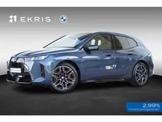 BMW iX xDrive60 112 kWh | SoH 100% | Sport Pro Pakket | Skylounge | Stoelventilatie | Harman Kardon 