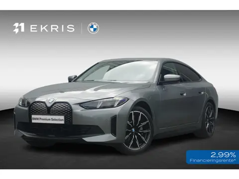 BMW i4 Gran Coupé eDrive35 | Comfort Pack / Active Cruise Control / HIFI / Stoel & Stuurwielverwarmi
