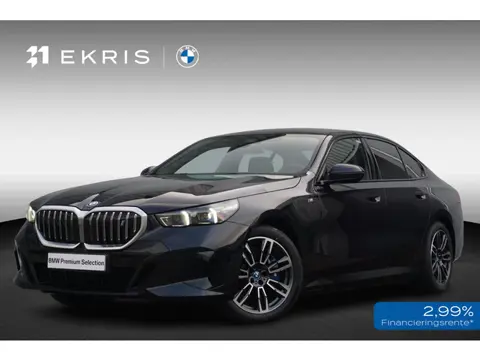 BMW i5 Sedan xDrive40 M Sportpakket 19'' / Panoramadak / Harman Kardon / Parking Assistant Plus / Tr