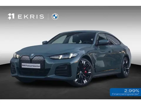 BMW i4 Gran Coupé eDrive35 M Sportpakket Pro 20'' / Schuif-/kanteldak / Active Cruise Control / Stuu