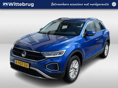 Volkswagen T-Roc 1.5 TSI Life / AUTOMAAT/ PARKEER SENSOREN V+A/ APP-CONNECT/ ADAPTIVE CRUISE/ DIGITA