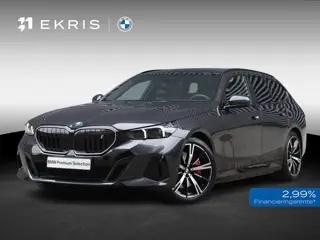 BMW i5 Touring eDrive40 | M Sportpakket Pro | Trekhaak | Panodak | Adaptief M Onderstel Prof. | Head