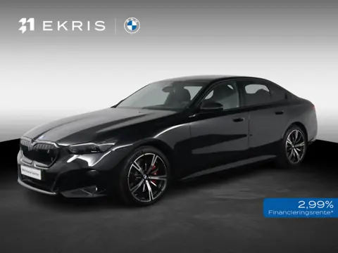 BMW i5 eDrive40 M Sport Edition 84 kWh | SOH 100% | M Sportpakket Pro | Trekhaak | Panoramadak