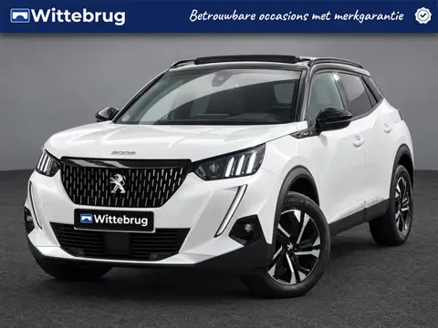 Peugeot 2008 1.2 PureTech GT Automaat / Panodak / Camera
