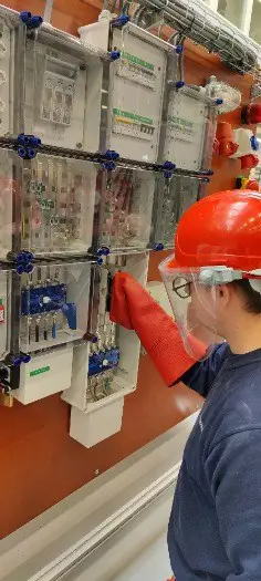 Stopcontact in meterkast plaatsen volgens NEN3140 norm