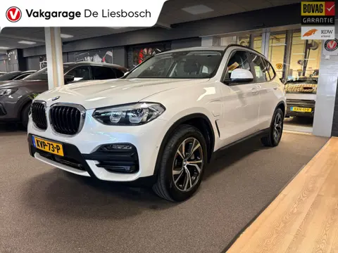 BMW X3 xDrive30e Executive / stoelverwarming / cruisecontrol / trekhaak / camera + pdcdealer onderho
