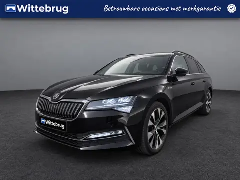 Škoda Superb Combi 1.4 TSI iV 218pk Business Edition DSG Automaat 18"LM Velgen / Stoelverwarming / C