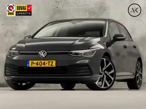 Volkswagen Golf 1.5 TSI Sport 150Pk Automaat (APPLE CARPLAY, GROOT NAVI, STUUR/STOELVERWARMING, SPOR