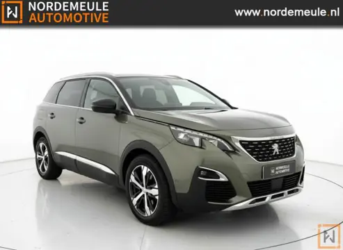 PEUGEOT 5008 1.2 PURETECH ALLURE GT Line, AUT, Navi, 7P