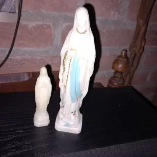 beeldje: Maria