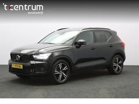 Volvo XC40 1.5 T5 262 PK Recharge R-Design PHEV, Trekhaak, Panoramadak, H/K Sound, Keyless, Adap. Cr