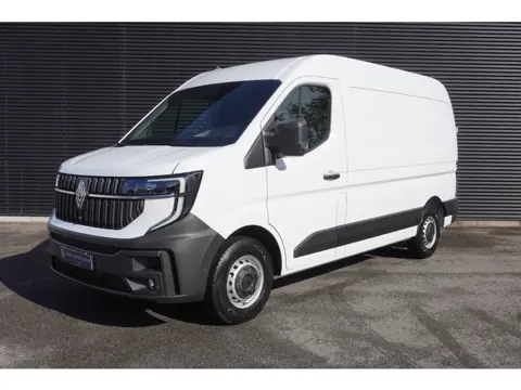 Renault Master E-Tech T35 L2H2 Extra long range 87 kWh 420km Range WLTP Apple Carplay Camera Cruise 