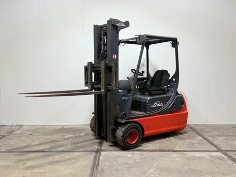 Linde E18 Triplex Sideshift Nette truck! joysticks HL1293