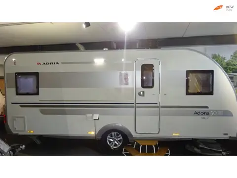 ADRIA ADORA 512 UP 50 Years 2016 VASTBED RONDZIT MOVER TOP