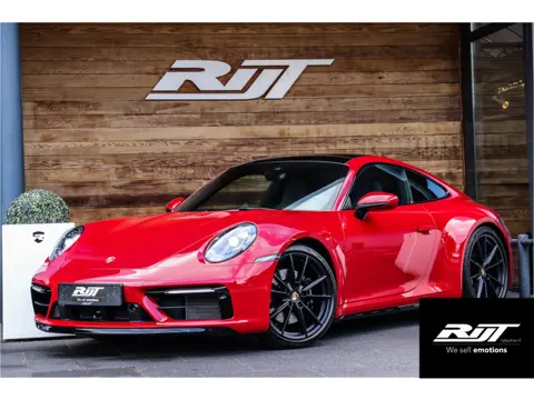 Porsche 911 992 3.0 Carrera 4 S **Pan.dak/Excl.Manufactor/LIFT/Burmester/Night/4WS**