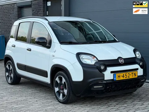 Fiat Panda 0.9 TwinAir CROSS WAZE AIRCO PDC TREKHAAK APK