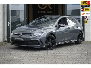 Volkswagen Golf 8 VIII 1.5 eTSI R-Line AUTOMAAT BLACK STYLE|ACC|CAMERA|HARMAN KARDON|HEADUP|IQ LIGHT
