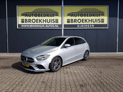 Mercedes-Benz B-Klasse 180 Business Solution AMG (bj 2019)