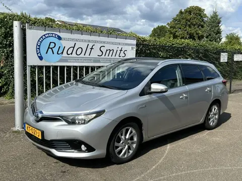Toyota Auris Touring Sports 1.8 Hybrid Business Plus