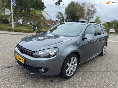 Volkswagen Golf Variant 1.6 TDI Highline BlueMotion / panorama / airco / cruise.control / elek.pakke