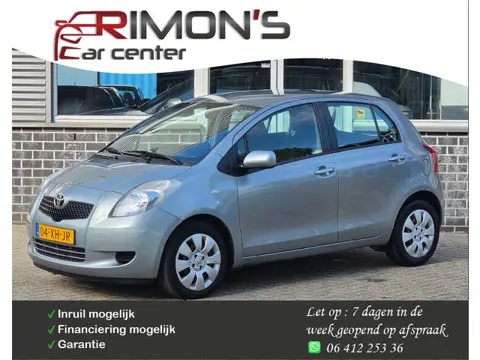 Toyota Yaris 1.3 VVTi Sol