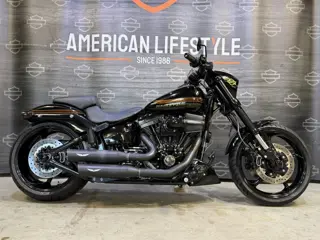 Harley-Davidson Cruiser Breakout CVO Pro street - FXSE