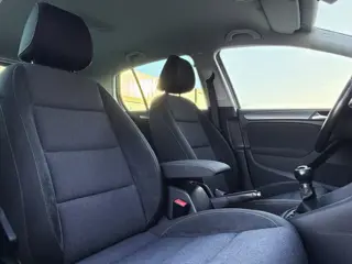 Foto 18 van Volkswagen Golf 6 1.2 TSI Style 2e eigenaar | 8/2028 APK | Vol opties!