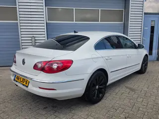 Foto 15 van Volkswagen Passat CC 1.8 TSI 4p. NAVI Clima Orgineel NL Auto