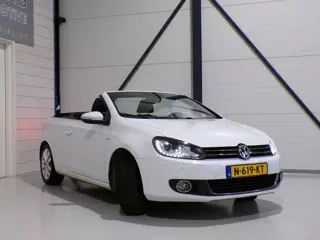 Foto 18 van Volkswagen Golf Cabriolet 1.2 TSI Highline CUP Edition Apple-carplay Stoelverwarming Xenon-LED Parke
