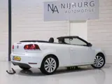 Foto 22 van Volkswagen Golf Cabriolet 1.2 TSI Highline CUP Edition Apple-carplay Stoelverwarming Xenon-LED Parke