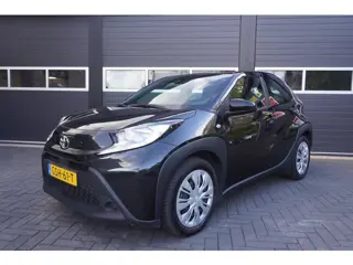 Toyota Aygo X 1.0 VVT-i MT Play Airco/Camera/CarPlay/Cruise