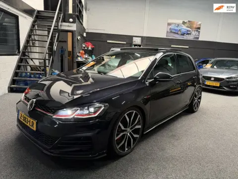 Volkswagen Golf 2.0 TSI GTI Performance/PANO