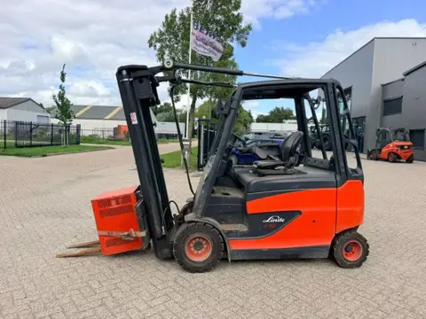 Linde E30HL (bj 2010)