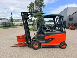 Linde E30HL (bj 2010)