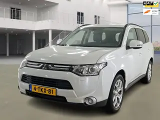Mitsubishi Outlander 2.0 Instyle|7PERSOONS|AUTOMAAT|ORIGINEEL NL MET NAP