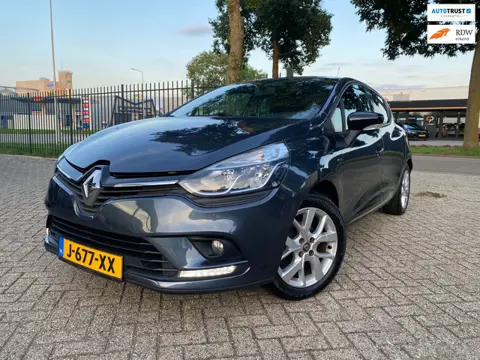 Renault Clio 1.2 16V Airco Navigatie Tel Cruise Trekhaak