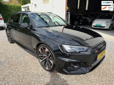 Audi A4 Avant 2.9 TFSI RS 4 quattro PANO.HUD.LEER.CLIMA.B&O.VOLL!