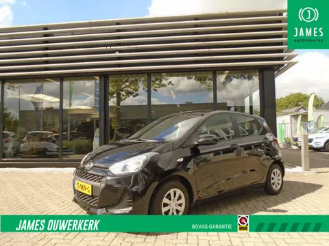 Hyundai i10 1.0i Comfort  & navigatie groot scherm