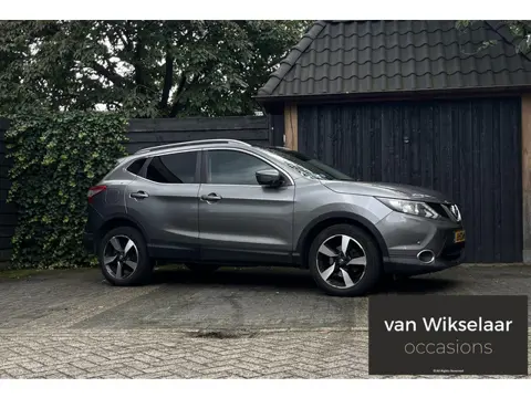 Nissan Qashqai 1.2 Connect Edition AUTOMAAT 2016 - PANO/360CAM./CRUISE/KEYLESS