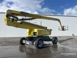 JLG 1250AJP 4WD Diesel Articulating Boom Lift (bj 2004)