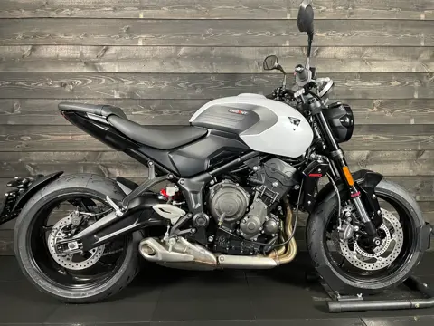 Triumph TRIDENT 660 SNOWDONIA WHITE - 51593507