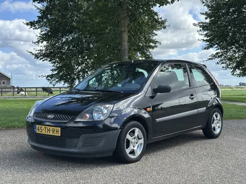 Ford Fiesta 1.3-8V Champion NAP * Rijdt perfect (bj 2006)