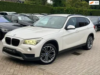 BMW X1 SDrive18i|Nieuwe Ketting + Klepseals|Navigatie|Trekhaak|Climate control|Cruise control|Nette 