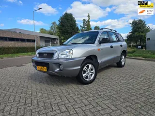 Hyundai Santa Fe 2.0i-16V Silver Edition Nieuwe A.P.K,Airco